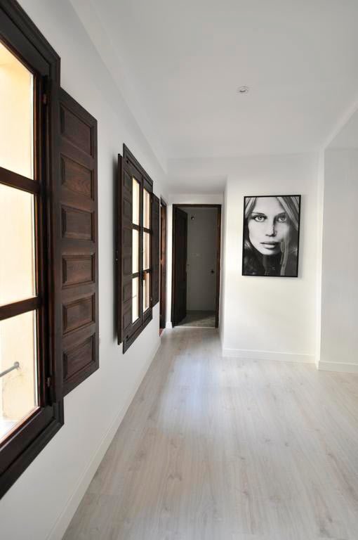 zahira suites