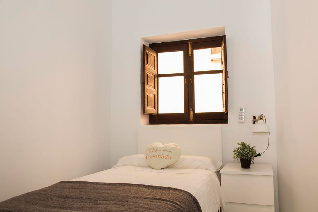 zahira suites