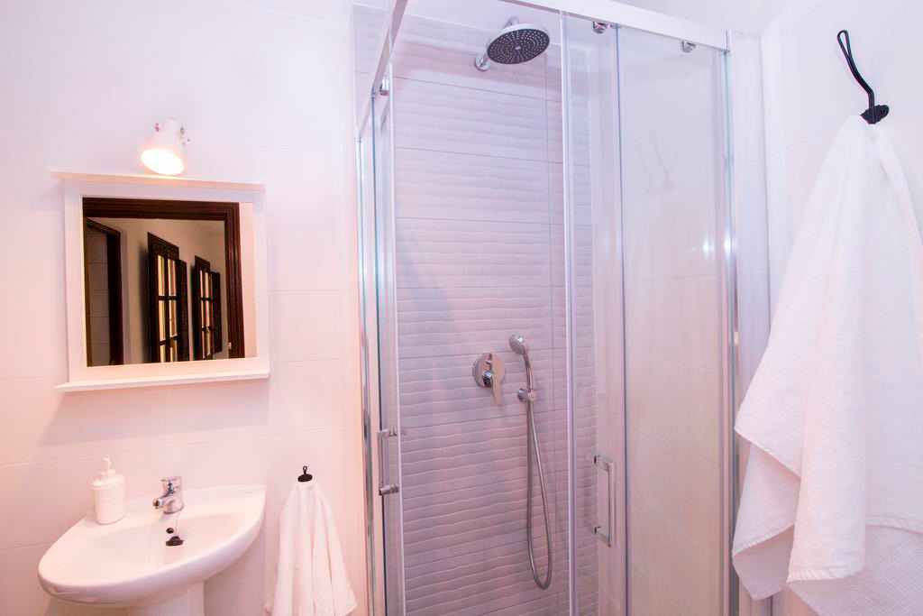 zahira suites